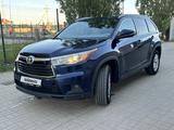 Toyota Highlander 2015 года за 13 000 000 тг. в Актобе – фото 2