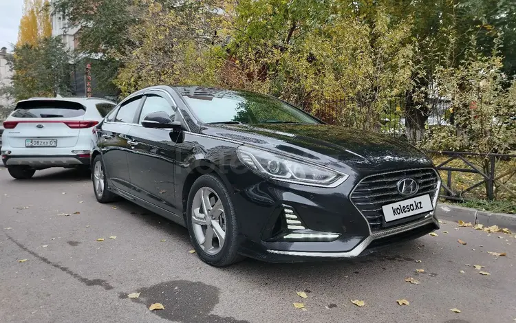 Hyundai Sonata 2019 года за 8 500 000 тг. в Астана