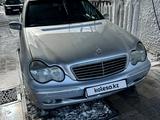 Mercedes-Benz C 180 2001 года за 3 000 000 тг. в Алматы