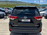 Toyota Highlander 2018 года за 8 800 000 тг. в Алматы – фото 5