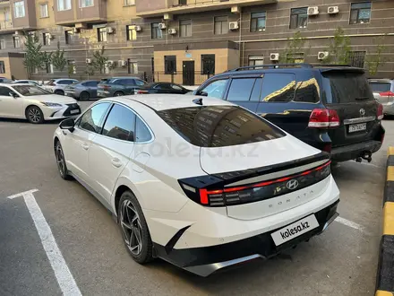 Hyundai Sonata 2023 года за 13 200 000 тг. в Актау – фото 6