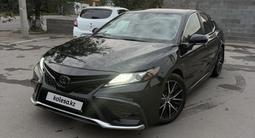 Toyota Camry 2022 годаүшін11 000 000 тг. в Алматы