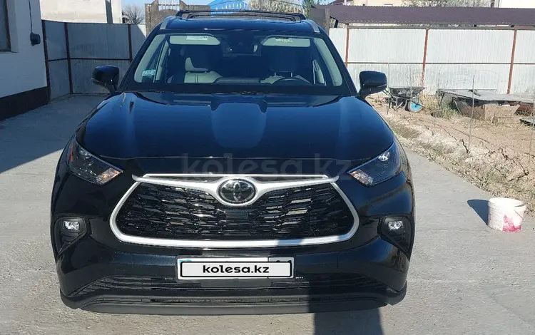 Toyota Highlander 2023 года за 23 000 000 тг. в Кызылорда