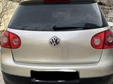 Volkswagen Golf 2004 года за 2 500 000 тг. в Атырау – фото 2