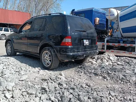 Mercedes-Benz ML 320 2000 года за 3 500 000 тг. в Костанай – фото 27