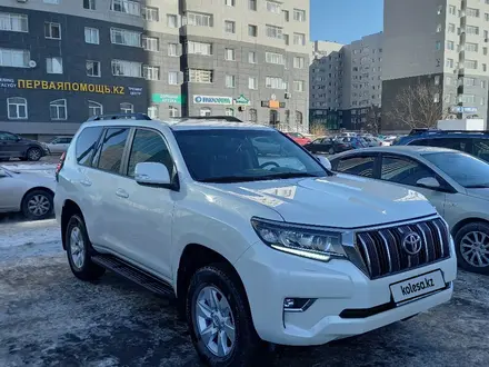 Toyota Land Cruiser Prado 2020 года за 24 550 000 тг. в Астана – фото 3