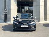 Toyota Camry 2018 года за 13 800 000 тг. в Павлодар – фото 5