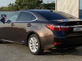 Lexus ES 300h 2013 года за 7 500 000 тг. в Актау – фото 4