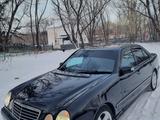 Mercedes-Benz E 280 1999 годаүшін4 450 000 тг. в Астана – фото 3