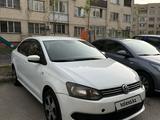 Volkswagen Polo 2014 года за 3 700 000 тг. в Алматы – фото 2