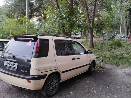 Toyota Raum 1998 года за 2 550 000 тг. в Усть-Каменогорск – фото 2