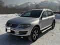 Volkswagen Touareg 2008 годаfor6 500 000 тг. в Алматы