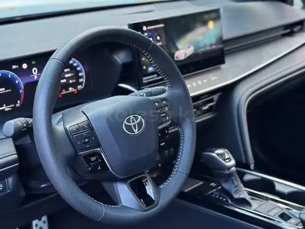 Toyota Camry 2024 года за 16 800 000 тг. в Алматы – фото 9