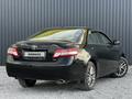 Toyota Camry 2010 года за 7 390 000 тг. в Актобе – фото 4