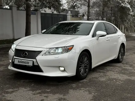 Lexus ES 250 2014 года за 12 900 000 тг. в Алматы – фото 2