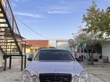 Mercedes-Benz E 500 2002 года за 6 300 000 тг. в Жанаозен – фото 2