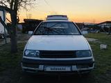 Volkswagen Vento 1995 года за 1 100 000 тг. в Караганда