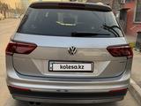Volkswagen Tiguan 2018 года за 10 900 000 тг. в Алматы – фото 3