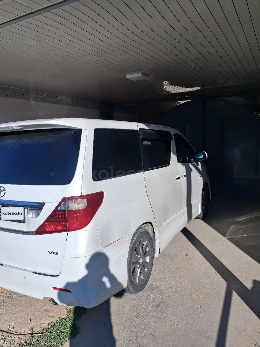 Toyota Alphard, 2008
