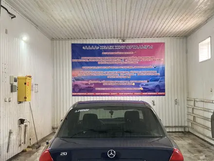 Mercedes-Benz C 200 1995 года за 1 400 000 тг. в Атырау – фото 14