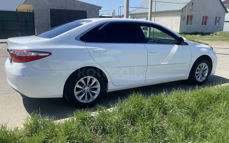 Toyota Camry 2017 годаfor9 500 000 тг. в Уральск