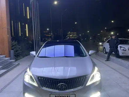 Hyundai Grandeur 2013 года за 8 500 000 тг. в Алматы – фото 14