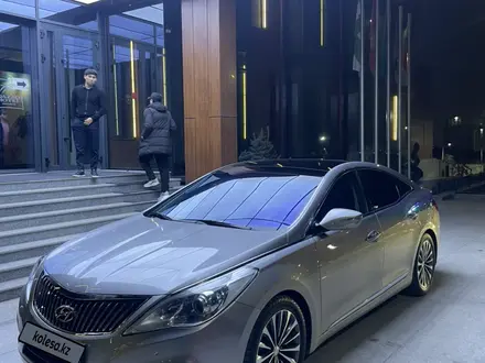 Hyundai Grandeur 2013 года за 8 500 000 тг. в Алматы – фото 15