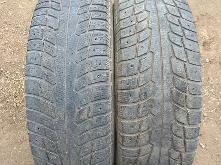 Шины 235/65 R17 — "Michelin Latitude X-ice North" (Франция), зимн за 15 000 тг. в Астана