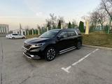 Kia Carnival 2021 года за 20 500 000 тг. в Алматы – фото 2