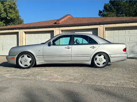 Mercedes-Benz E 55 AMG 1999 года за 7 000 000 тг. в Шымкент – фото 3