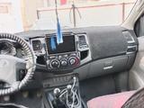 Toyota Hilux 2013 года за 8 000 600 тг. в Уральск