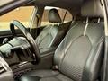Toyota Camry 2018 года за 7 100 000 тг. в Атырау – фото 7