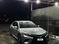 Toyota Camry 2018 года за 7 100 000 тг. в Атырау – фото 8