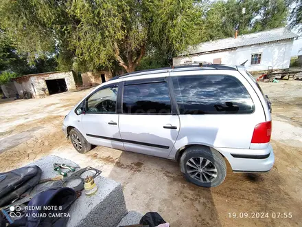 Volkswagen Sharan 2002 года за 3 200 000 тг. в Туркестан – фото 4