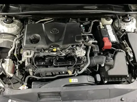 Toyota Camry 2021 года за 10 500 000 тг. в Актобе – фото 12