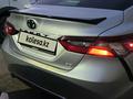 Toyota Camry 2021 года за 10 500 000 тг. в Актобе – фото 17