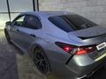 Toyota Camry 2021 года за 10 500 000 тг. в Актобе – фото 20