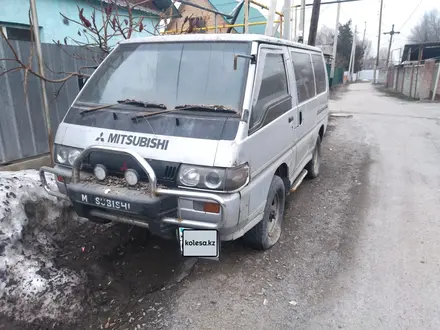 Mitsubishi Delica 1995 года за 1 000 000 тг. в Алматы