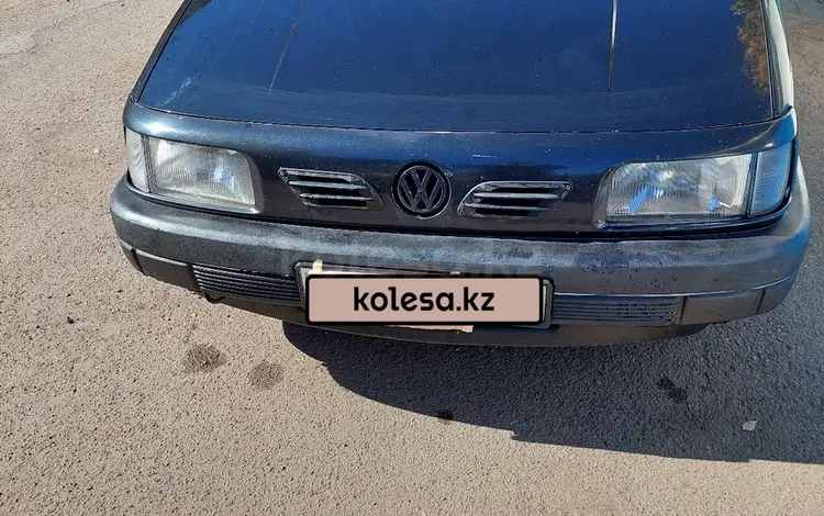 Volkswagen Passat 1993 годаүшін1 300 000 тг. в Караганда