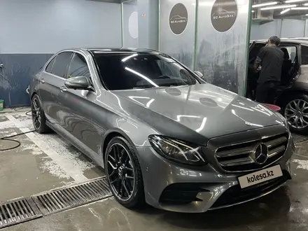 Mercedes-Benz E 400 2019 года за 25 000 000 тг. в Алматы – фото 9