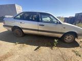 Volkswagen Passat 1992 года за 550 000 тг. в Каражал – фото 2