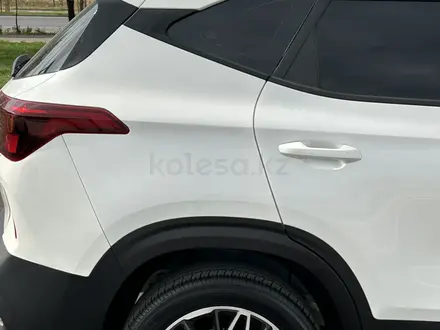 Kia Seltos 2022 года за 9 400 000 тг. в Алматы – фото 17