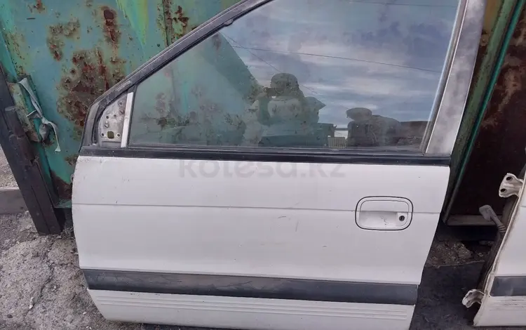 Двери на Mitsubishi space wagon за 15 000 тг. в Караганда