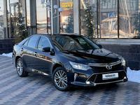 Toyota Camry 2017 года за 11 450 000 тг. в Шымкент