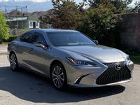 Lexus ES 250 2020 года за 21 400 000 тг. в Алматы