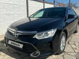 Toyota Camry 2016 года за 11 200 000 тг. в Тараз – фото 2