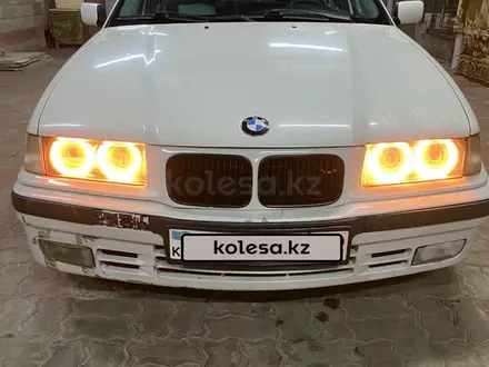 BMW 328 1995 года за 2 050 000 тг. в Алматы – фото 17