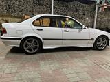 BMW 328 1995 года за 2 350 000 тг. в Алматы