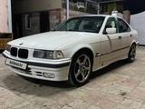 BMW 328 1995 года за 2 350 000 тг. в Алматы – фото 5