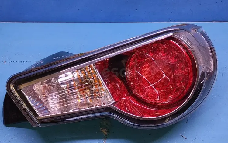Стоп фонарь правый Toyota GT86 за 40 000 тг. в Астана